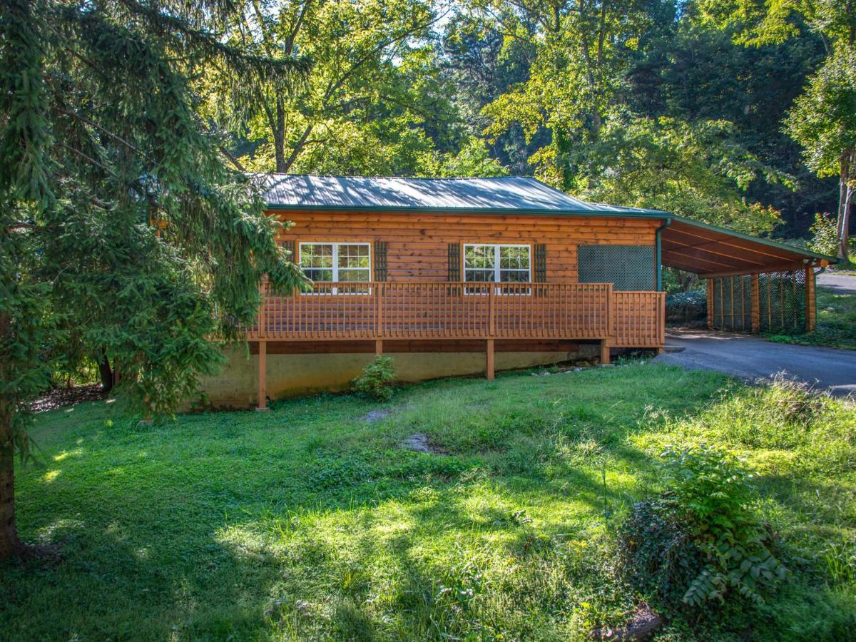 Villa A Garden Blessing Gatlinburg Exterior foto